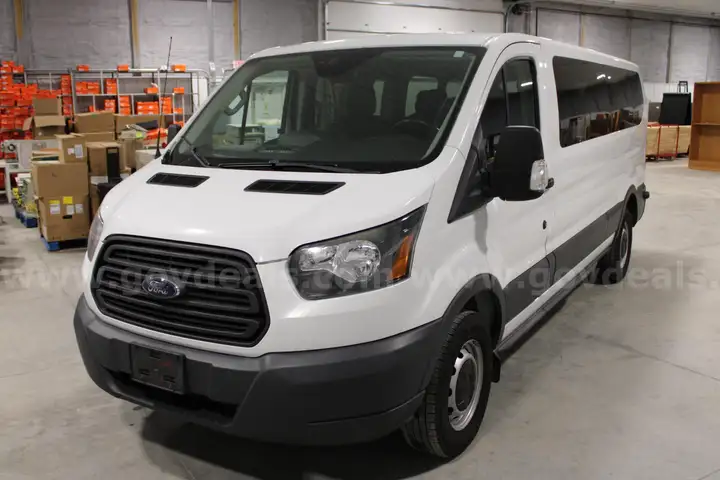 2017 Ford Transit 350 15-Passenger Van