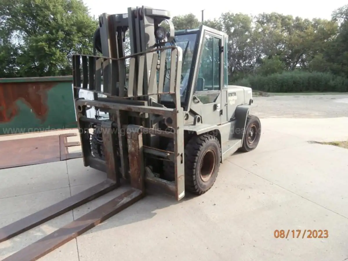 Hyster 10K Military Forklift | AllSurplus