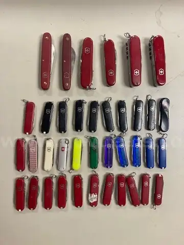 Swiss Army Knife Lot