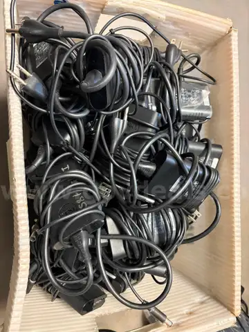 50 65w Dell chargers