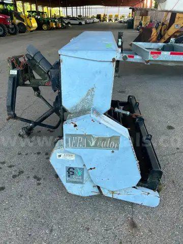 2009 First Products Aera-Vator