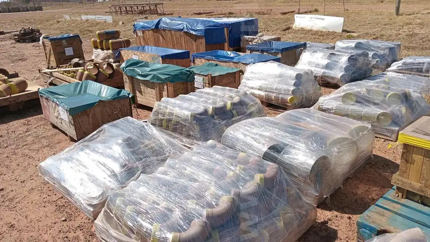 Approximately 17,76 Metric Tons Of Various Welded Pipe Fittings