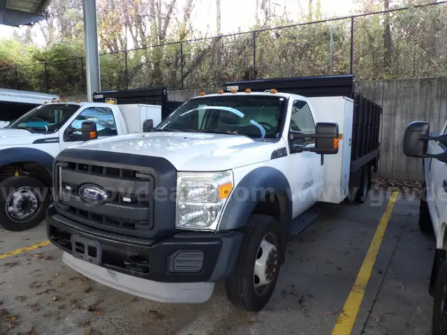 2013 Ford F-450 SD XL - natural gas