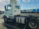 2017 Volvo VNM