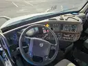 2017 Volvo VNM