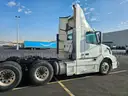 2015 Volvo VNL