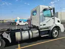 2016 Volvo VNM