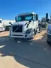 2017 Volvo VNL