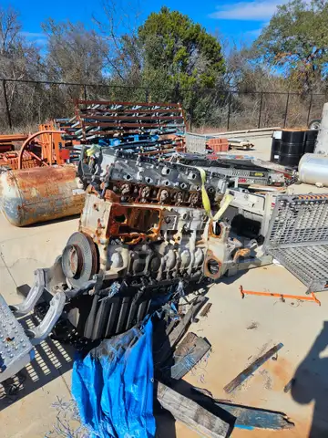 Detroit DD13 long Block