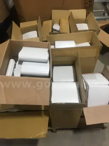 Lot of 115: Ruckus / Access Networks / Access Points / R610 (107 units) + R710 (8 units)
