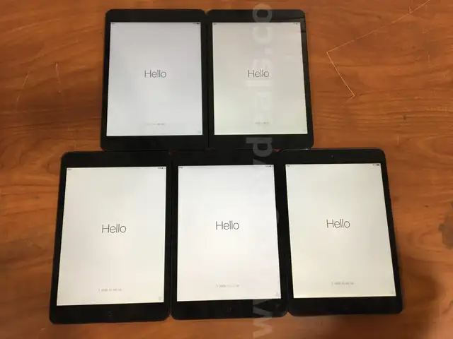 Lot of 5: Apple A1432 iPad Mini; 16 GB **Wi-Fi-ONLY UNLOCKED AND UNMANAGED**
