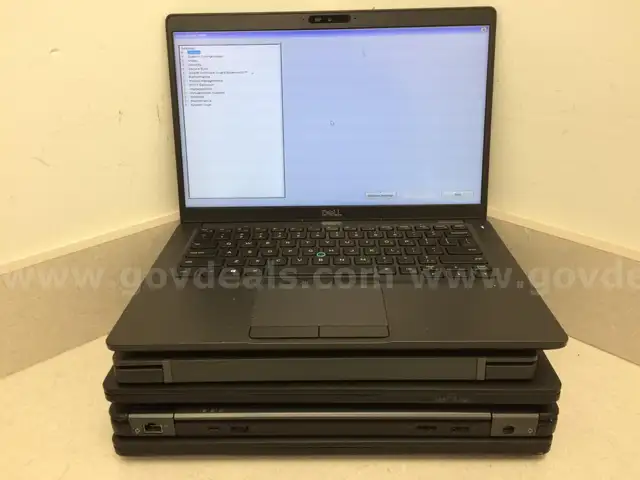 Lot of 5 Dell Latitude Laptops - 4 8th Generation Processors, 1 5th Generation Processor, NO OS