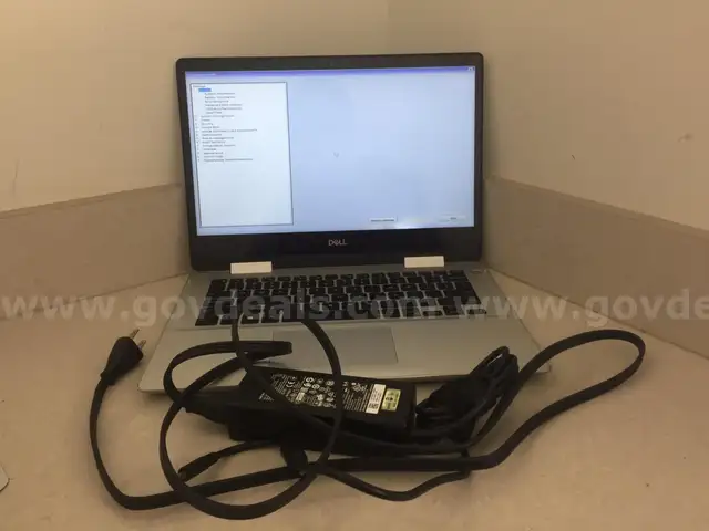 Dell Inspiron 5482 with a charger - CORE I5-8265U 1.60 GHZ CPU, 8GB RAM, No Drive, NO OS, 100% Battery