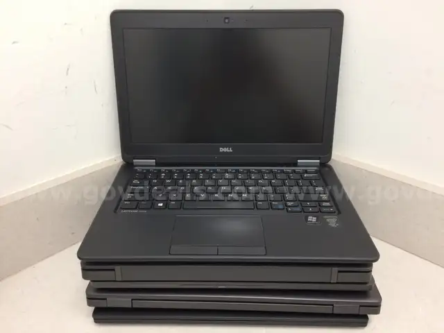 Lot of 5 Dell Latitudes - 5th and 8th Generation Processors, NO OS