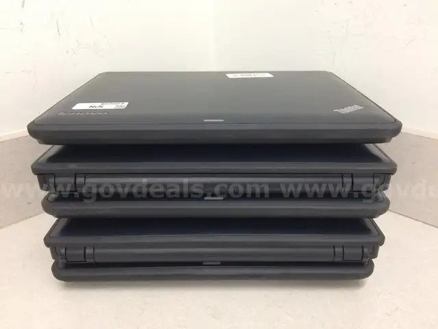 Lot of 5 Lenovo ThinkPads - 4 X131e&#x27;s, 1 X140e, NO OS