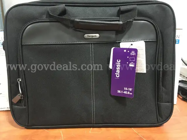 Lot of 10:  NEW Targus TCT027US-95 Classic Topload Black laptop Bags