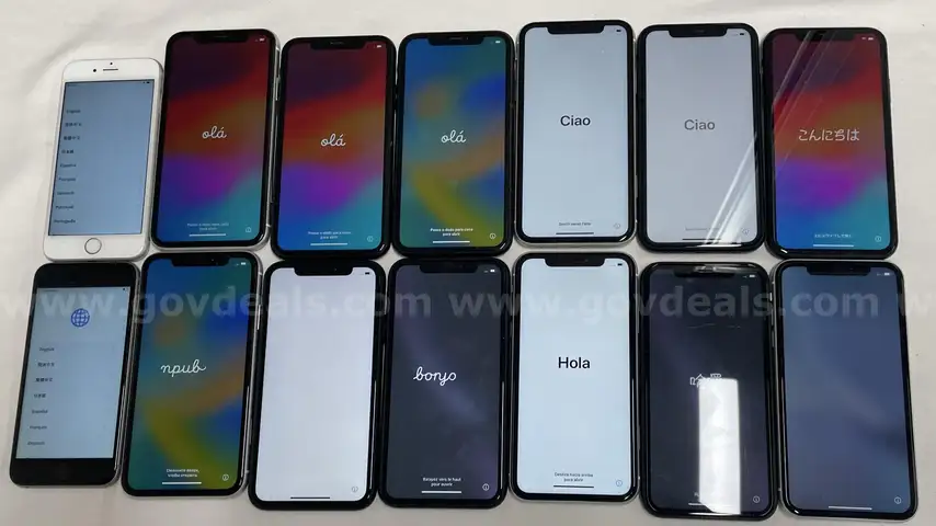 Apple XR iPhones, 64GB &#x26; 16 GB, Qty of 14 Phones in Lot, Excellent Condition for Most (See Description for Info)