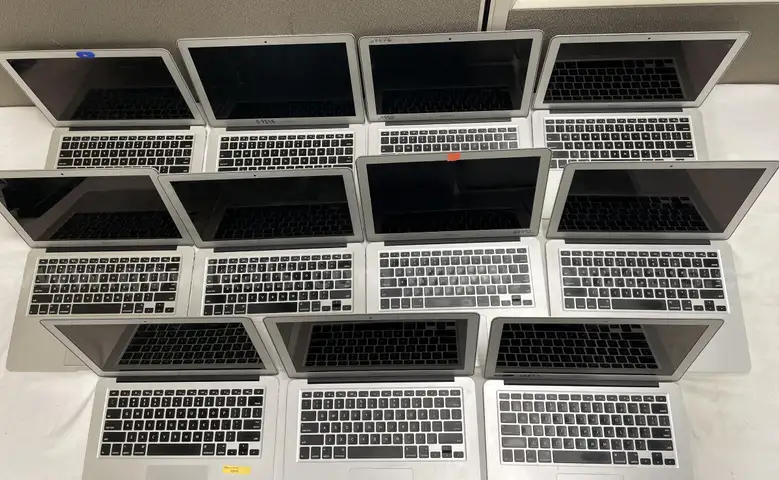 Apple iPads/MacBooks - Qty of 93 Apple Items in Lot   *See Attached PDF for Specifics*