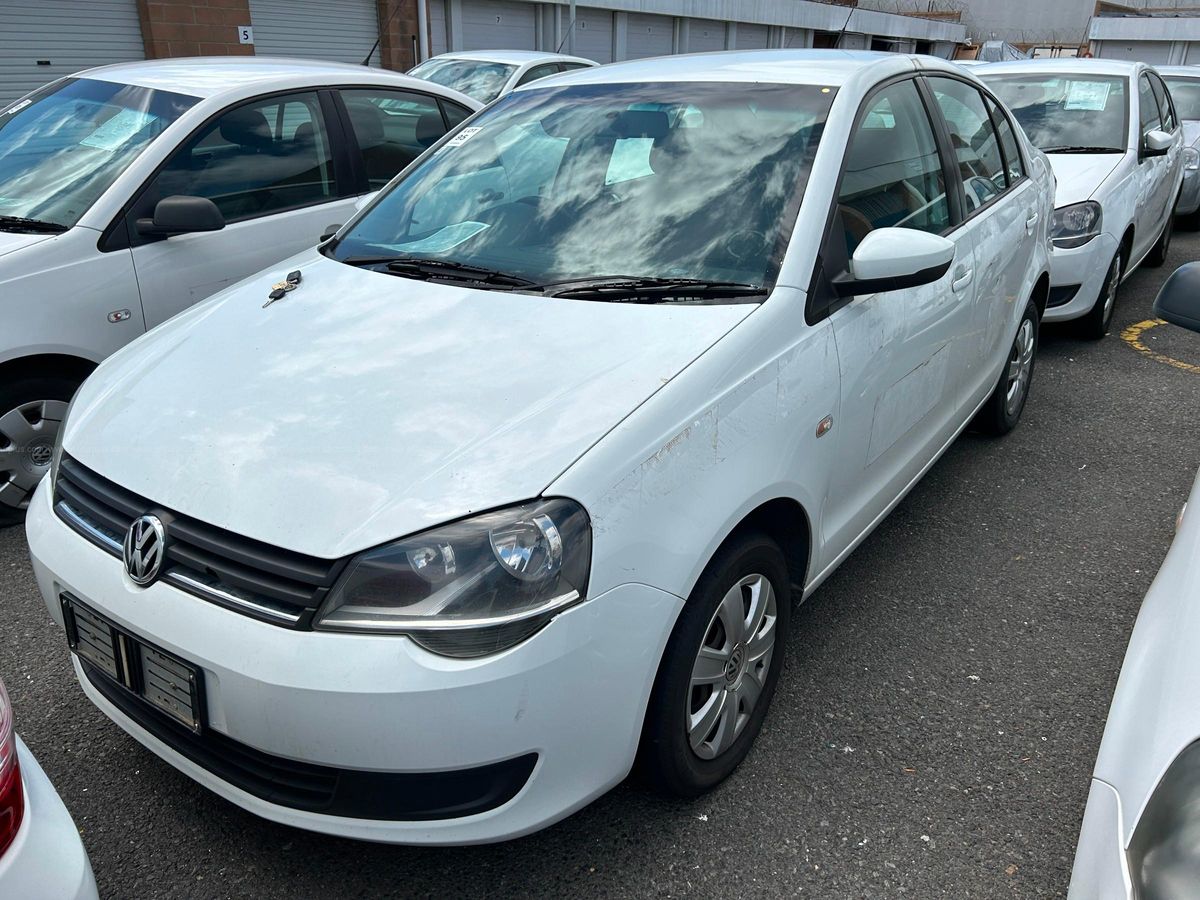 2015 VOLKSWAGEN POLO VIVO 1.6 - RUNNER | AllSurplus