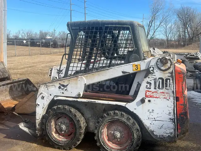 Bobcat S100 Skid Steer