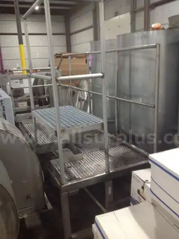 Stainless steel walking platform