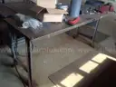 2ea Worktable with vise