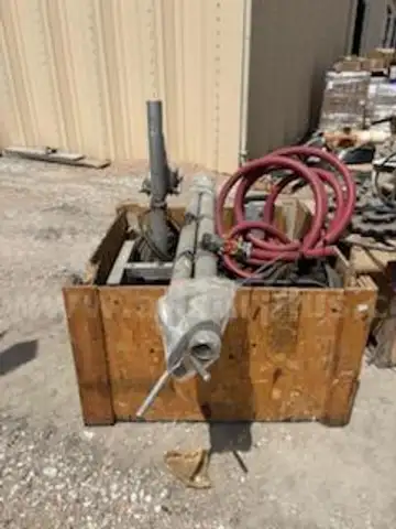 Air powered bin whip set up