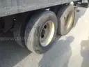 2010  53ft Vanguard National Trailer Corp  Semi-Trailer