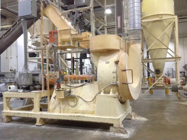 Reynolds Engineering Mdl. 48-H Pulverizer with feeders