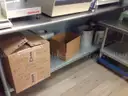8ea Stainless steel tables