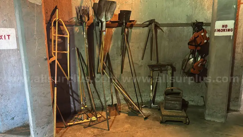 Hand Landscaping Tools