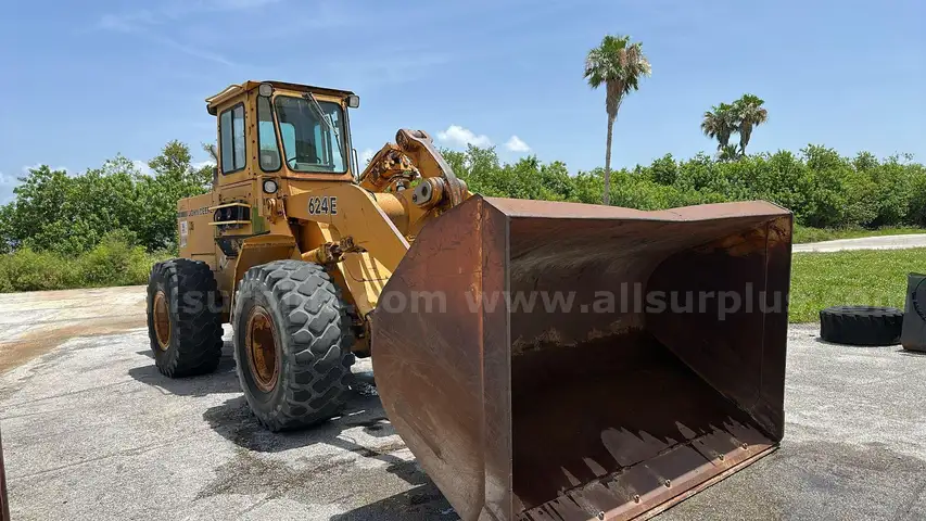 John Deer 624E Wheel Loader