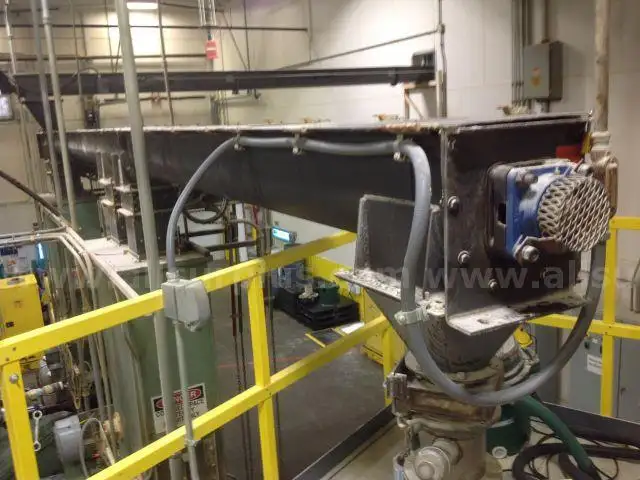 Aprox 30ft by 8in Screw Auger