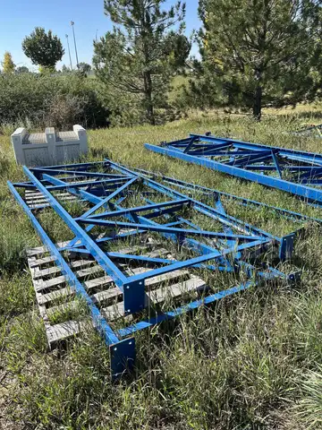 Standard straight pallet racks