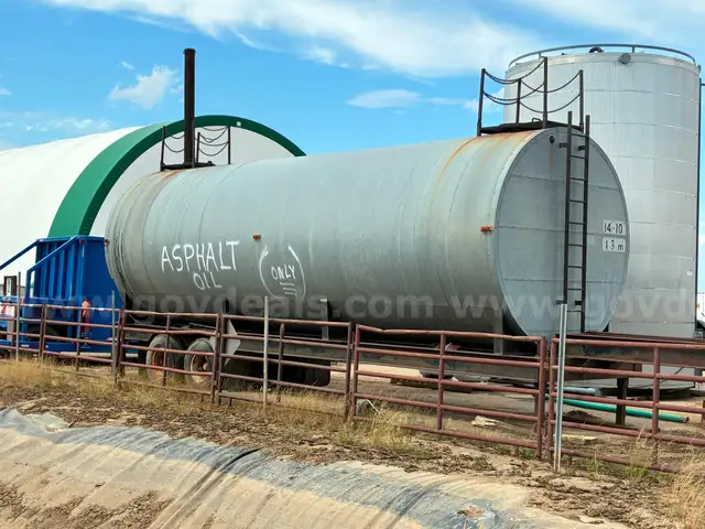 Asphalt Oil Storage Tank
