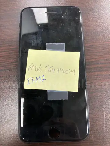 Lot of 4 iPhones