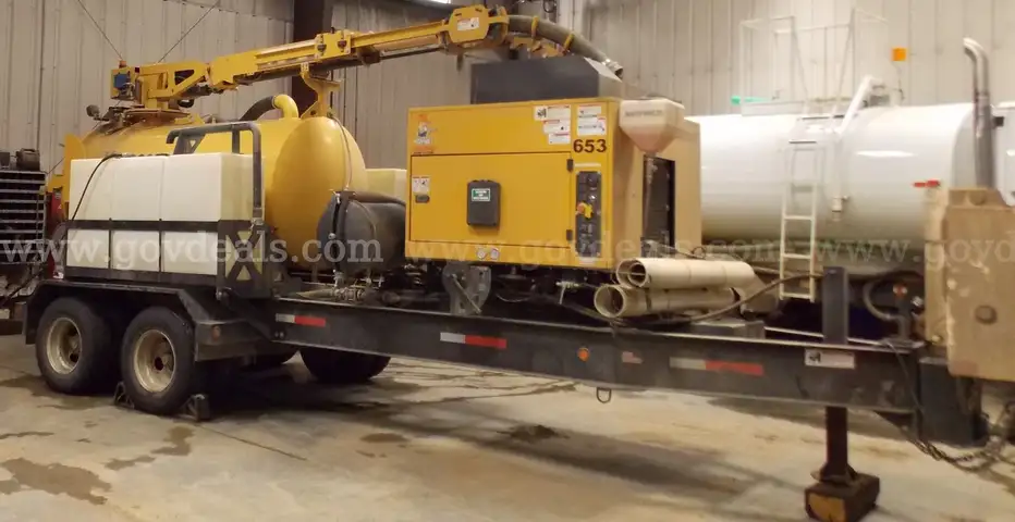 2011 Vermeer V800 Vaculator &#x26; Trailer