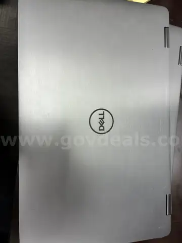 Latitude 9520 Laptop