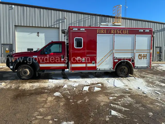 2007 Ford F-550 4WD Fire Rescue Truck 6.0L V8 OHV 32V TURBO DIESEL ENGINE