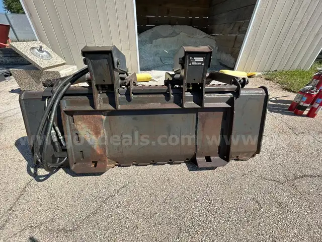 Brush Grapple