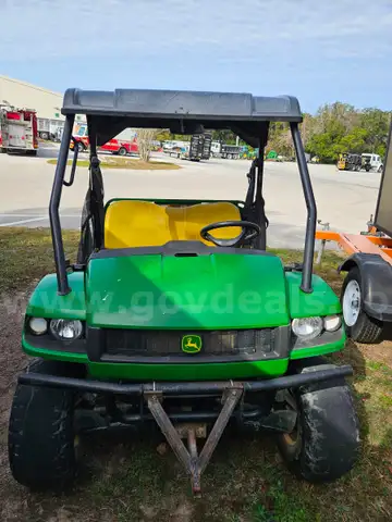 John Deere Gator