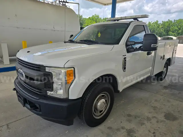 2017 Ford F-250 SD XL 2WD