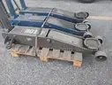 4ea. 4 Ton Jacks