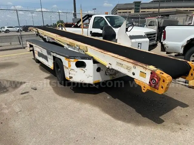 1994 Tug Tech 660 Belt Loader