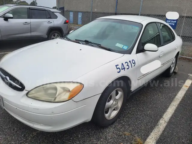 2000 Ford Taurus SE SVG