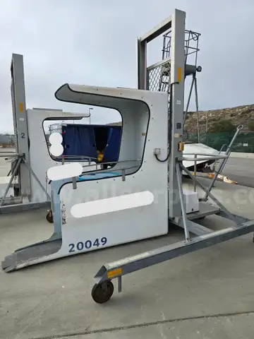 2011 Harvaire DPL99A Disabled Passenger Lift