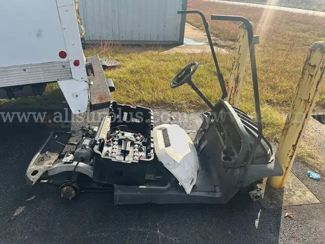 2011 Club Car Precedent Electric Golf Cart