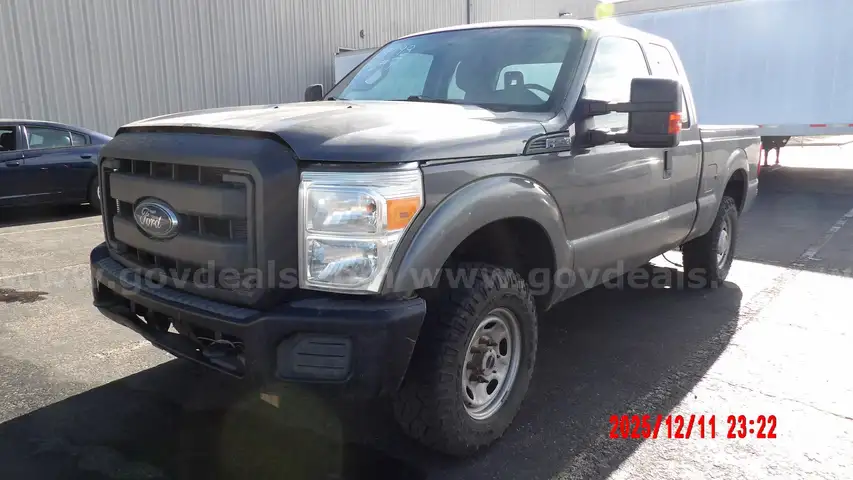 2015 Ford F-250 SD XL SuperCab 4WD