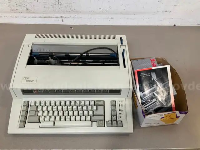 IBM Wheelwriter 1000