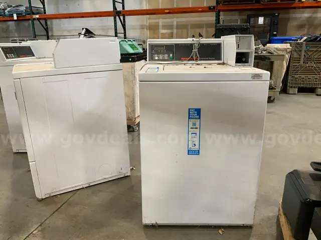 Speed Queen Commercial Washer